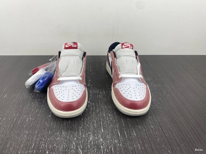 Bmlin LOW X AIR TROPHY FN0432-017 BLACK' ROOM 1 'RED JORDAN OG 0819